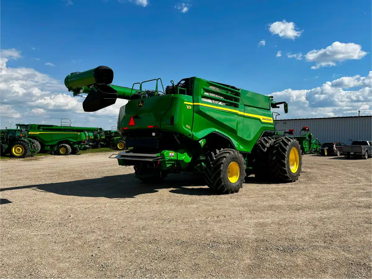 Photo de la Galerie 2 pour 2025 John Deere X9 1100 Batteuse