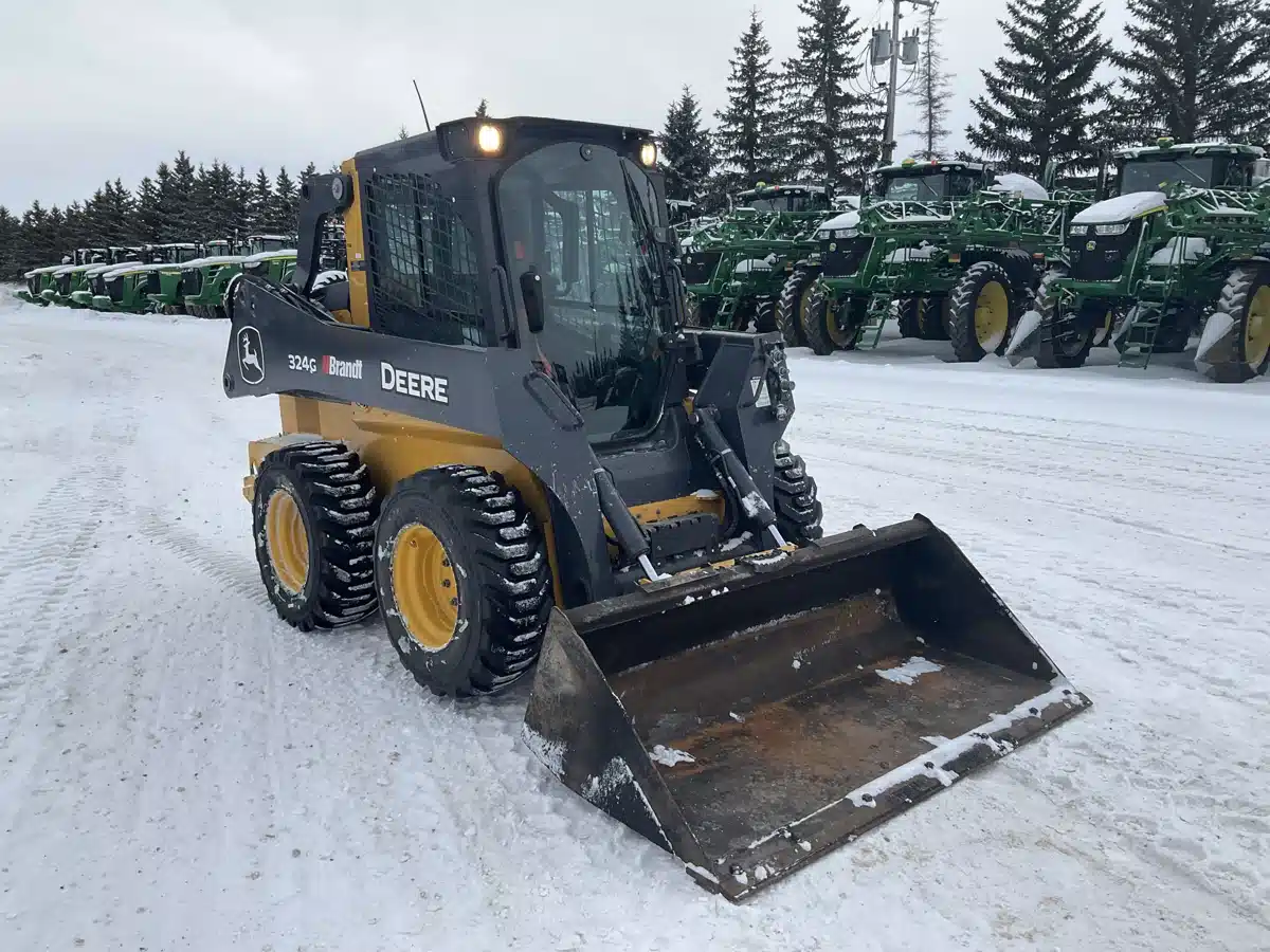 Gallery image 2 for 2023 John Deere 324G Skid Steer