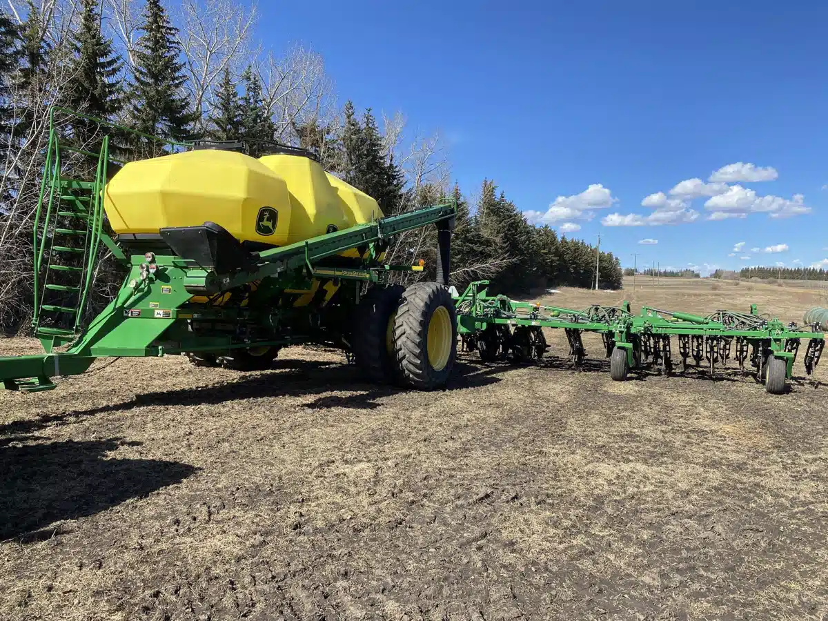 Gallery image 2 for 2012 John Deere 1870 Air Drill