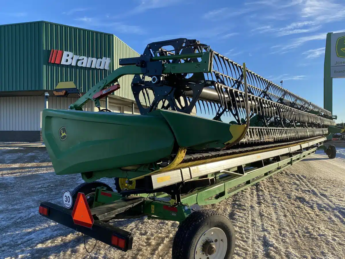 Gallery image 2 for 2022 John Deere HD50R Header - Draper
