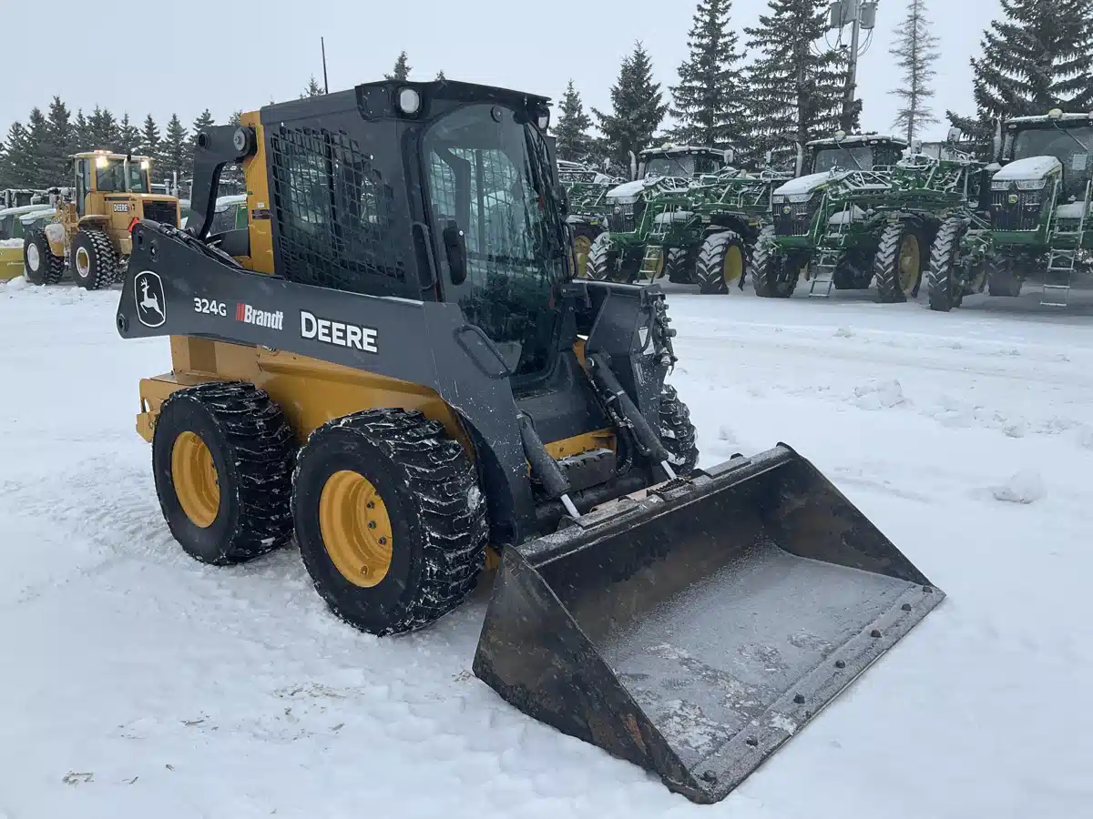 Gallery image 2 for 2023 John Deere 324G Skid Steer