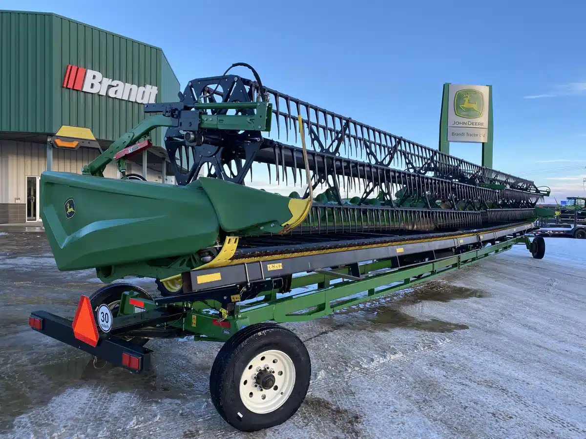 Gallery image 2 for 2022 John Deere HD50R Header - Draper