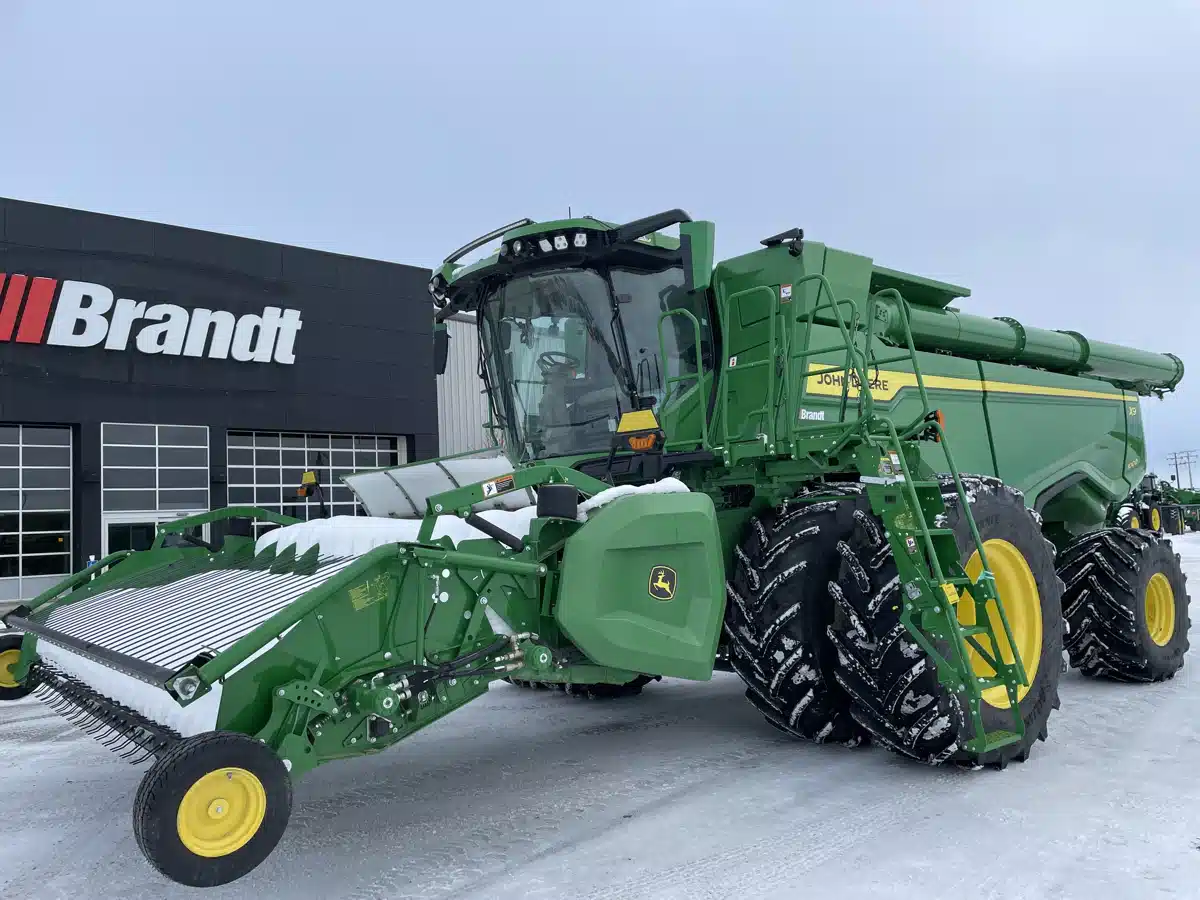 Gallery image 1 for 2024 John Deere X9 1000 Combine