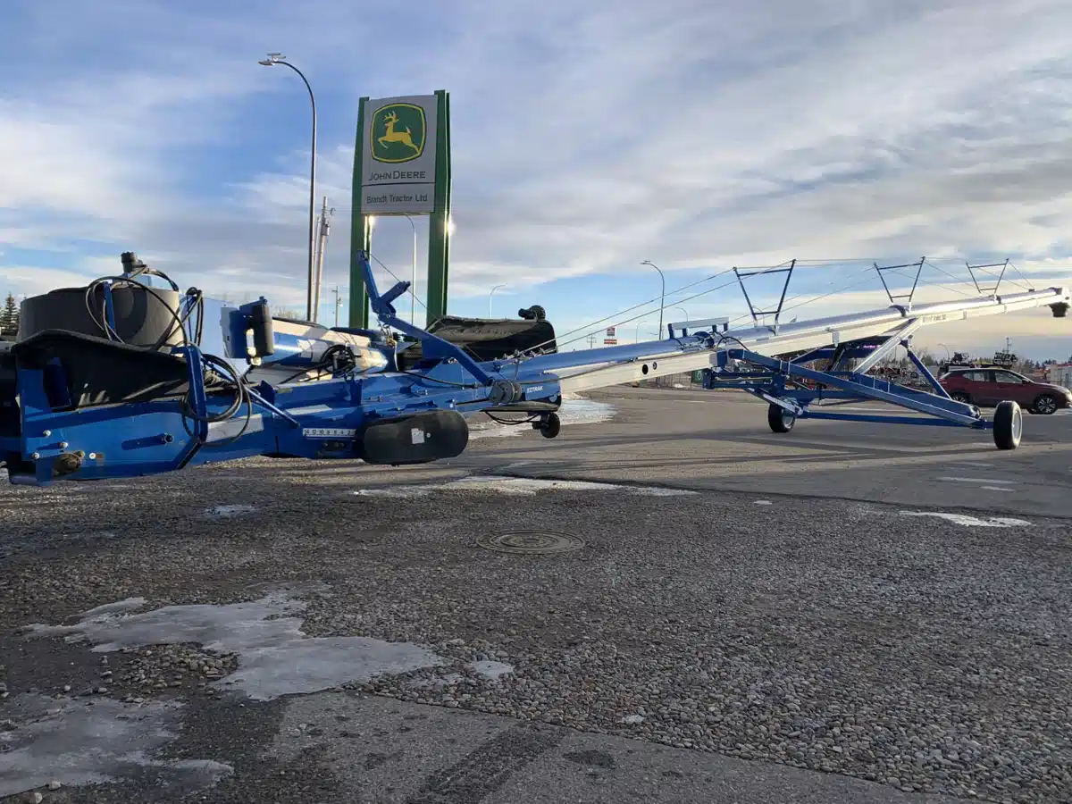 Gallery image 2 for 2016 Brandt 1585 Grain Auger