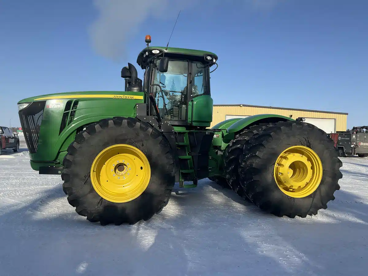 Gallery image 2 for 2012 John Deere 9510R Tractor