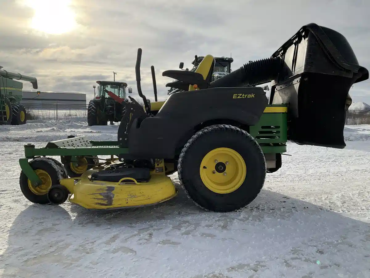 Gallery image 2 for 2007 John Deere Z445 Mower - Zero Turn