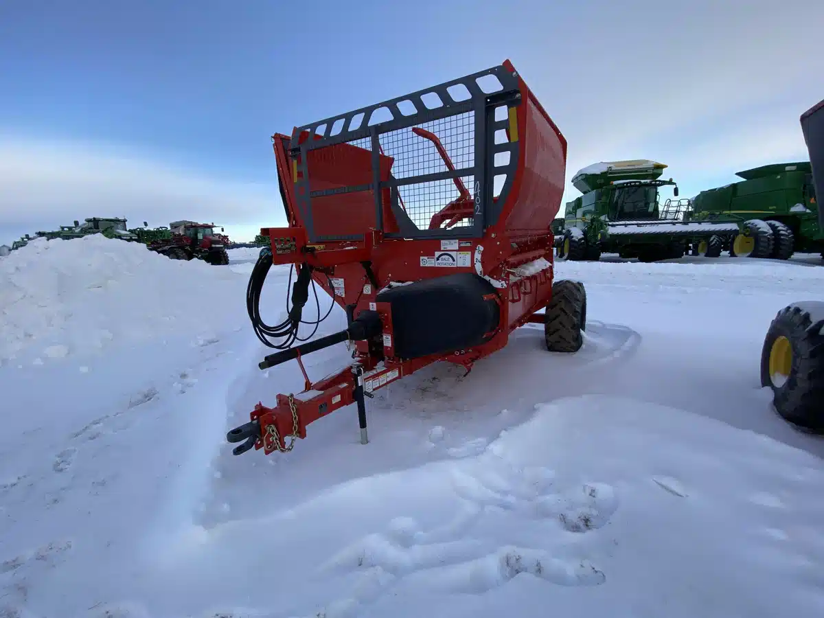 Gallery image 1 for 2022 Highline BP661-100 Bale Feeder