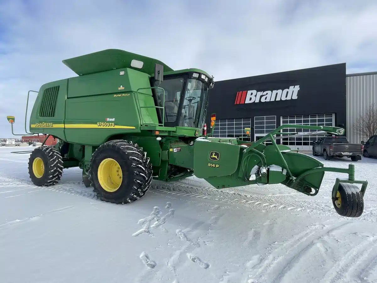 Gallery image 2 for 2004 John Deere 9760 STS Combine