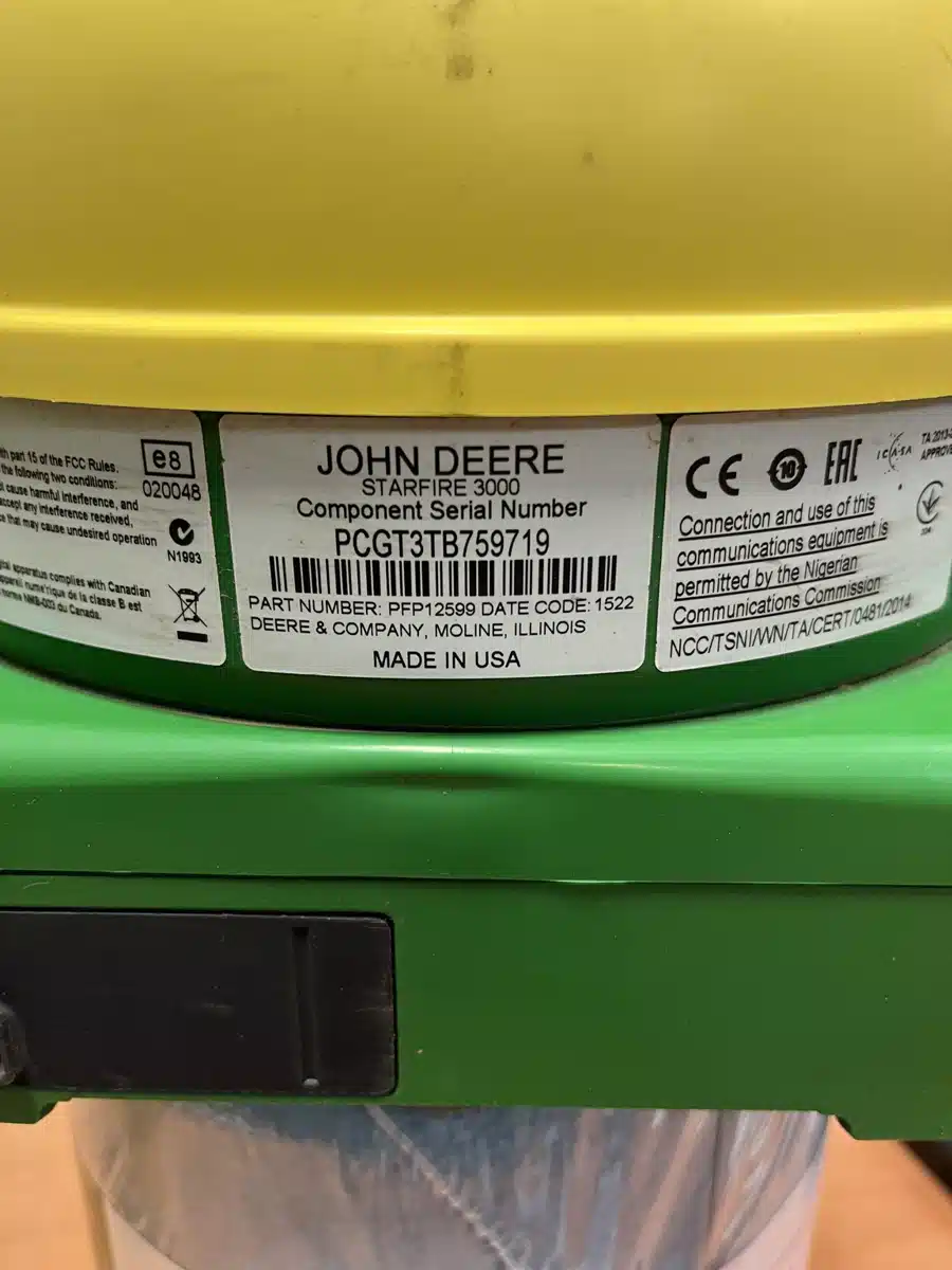 Gallery image 2 for 2015 John Deere STARFIRE 3000 Guidance System