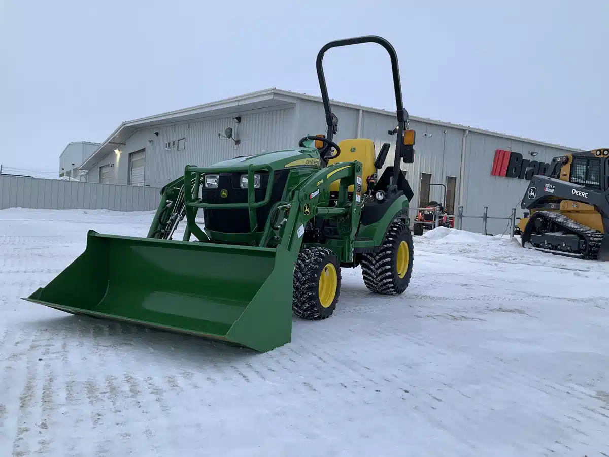 2022 John Deere 1025R Tractor