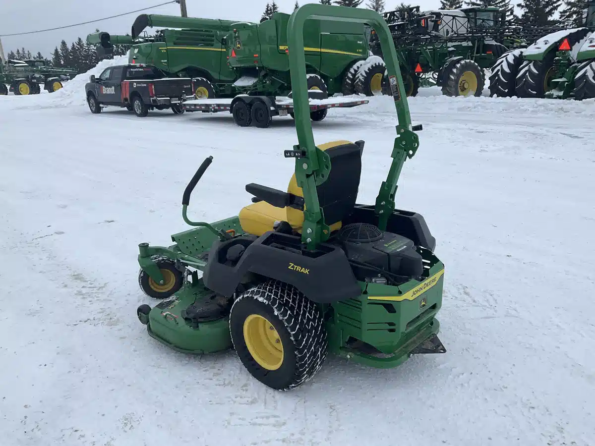 Gallery image 2 for 2023 John Deere Z530M Mower - Zero Turn