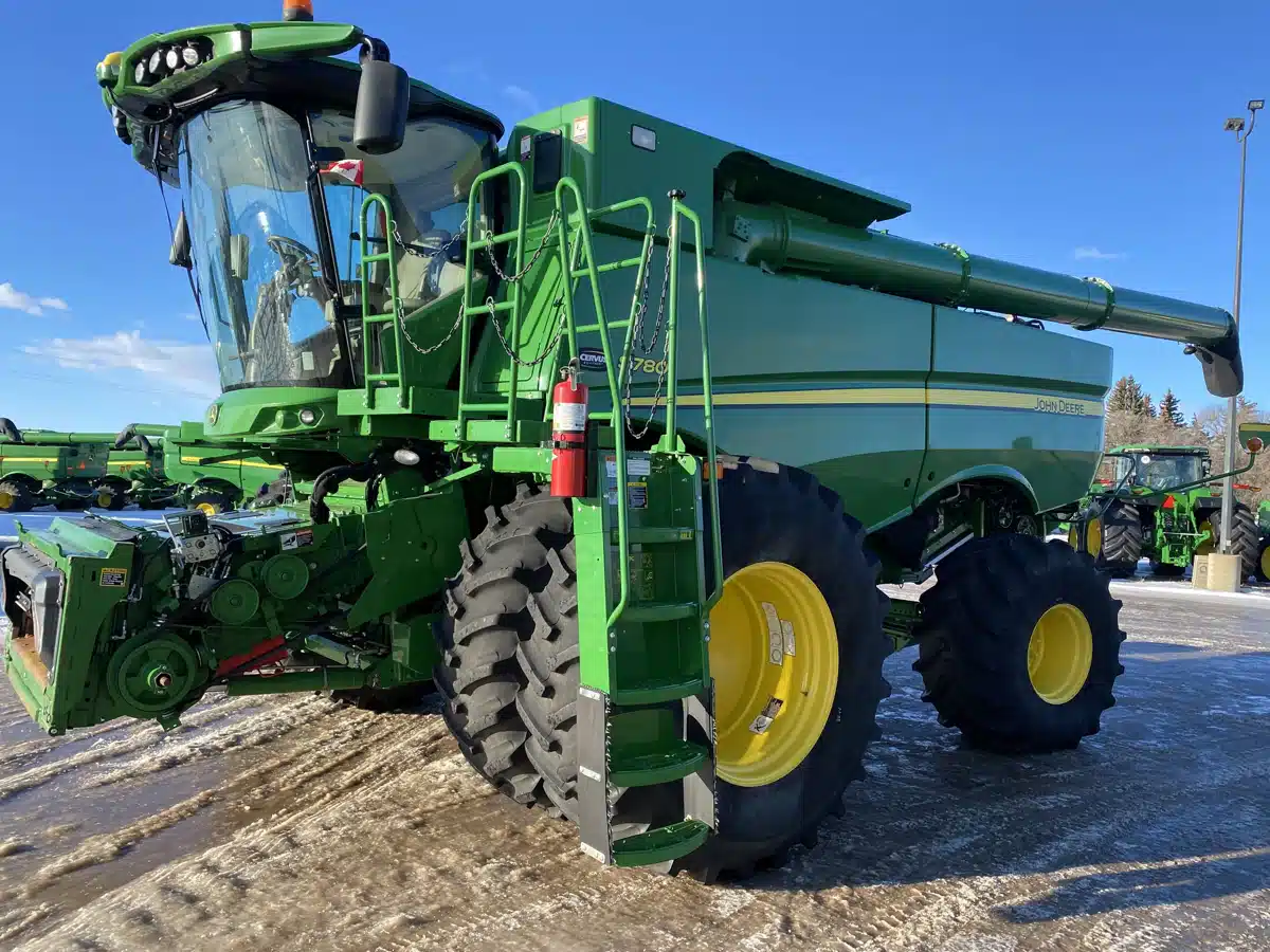 2020 John Deere S780 Combine