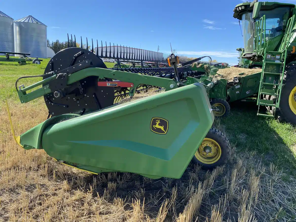 Photo de la Galerie 2 pour 2023 John Deere HD50R Nez - Toile/Tapis