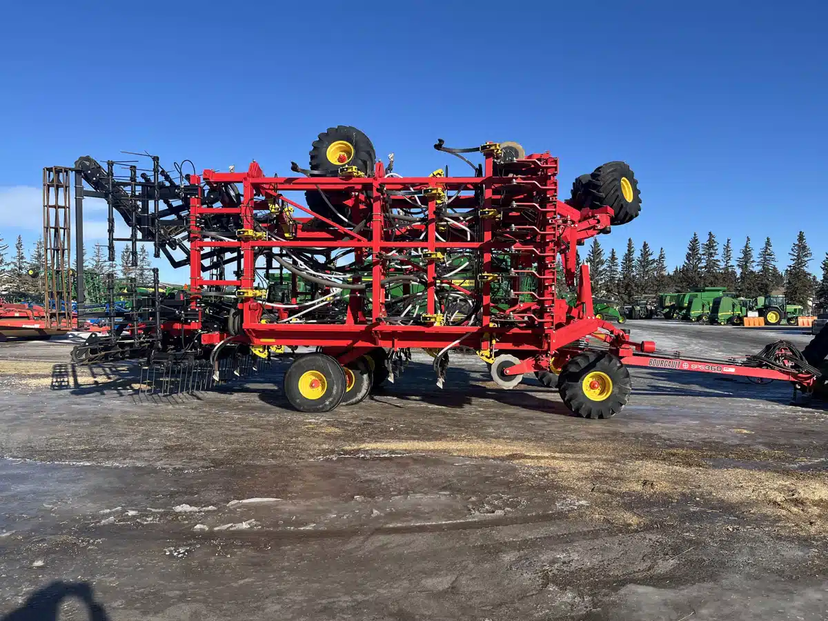 Gallery image 2 for 2017 Bourgault SPS360 Cultivator