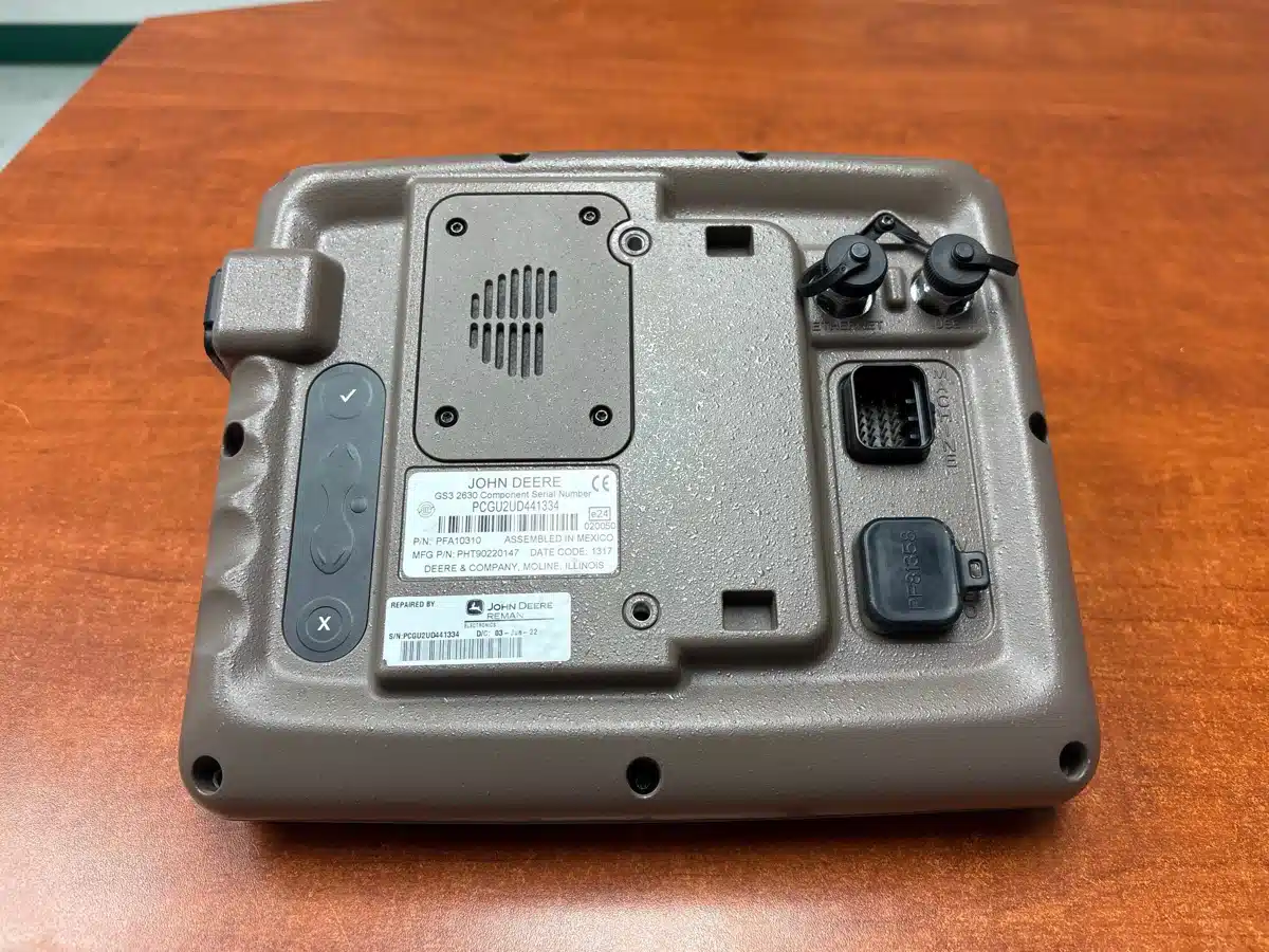 Gallery image 2 for John Deere GREENSTAR 3 2630 Guidance System