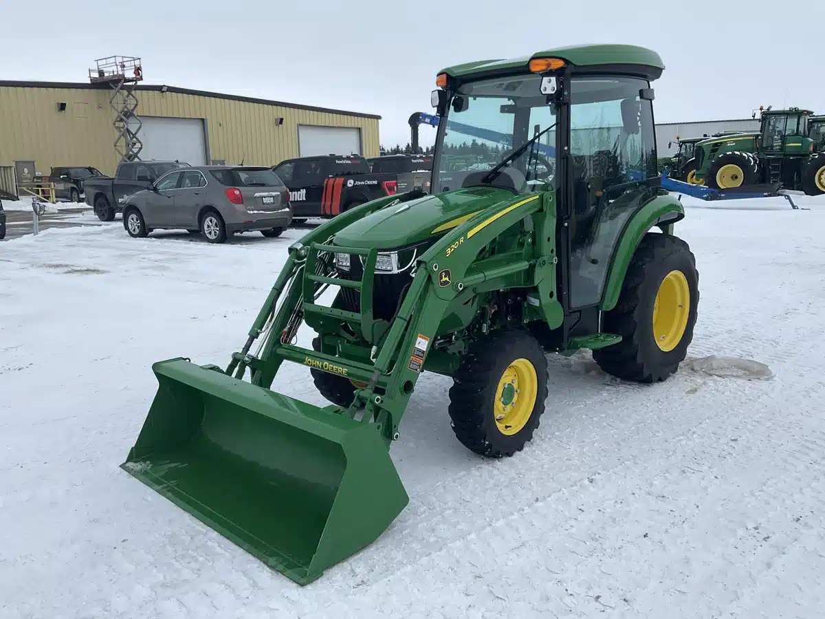 Gallery image 1 for 2023 John Deere 3039R Tractor