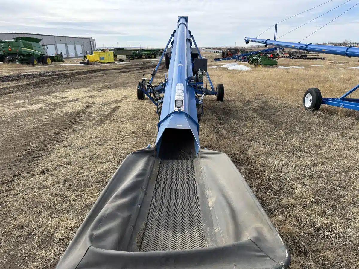 Gallery image 2 for 2023 Brandt 2055LP Grain Auger