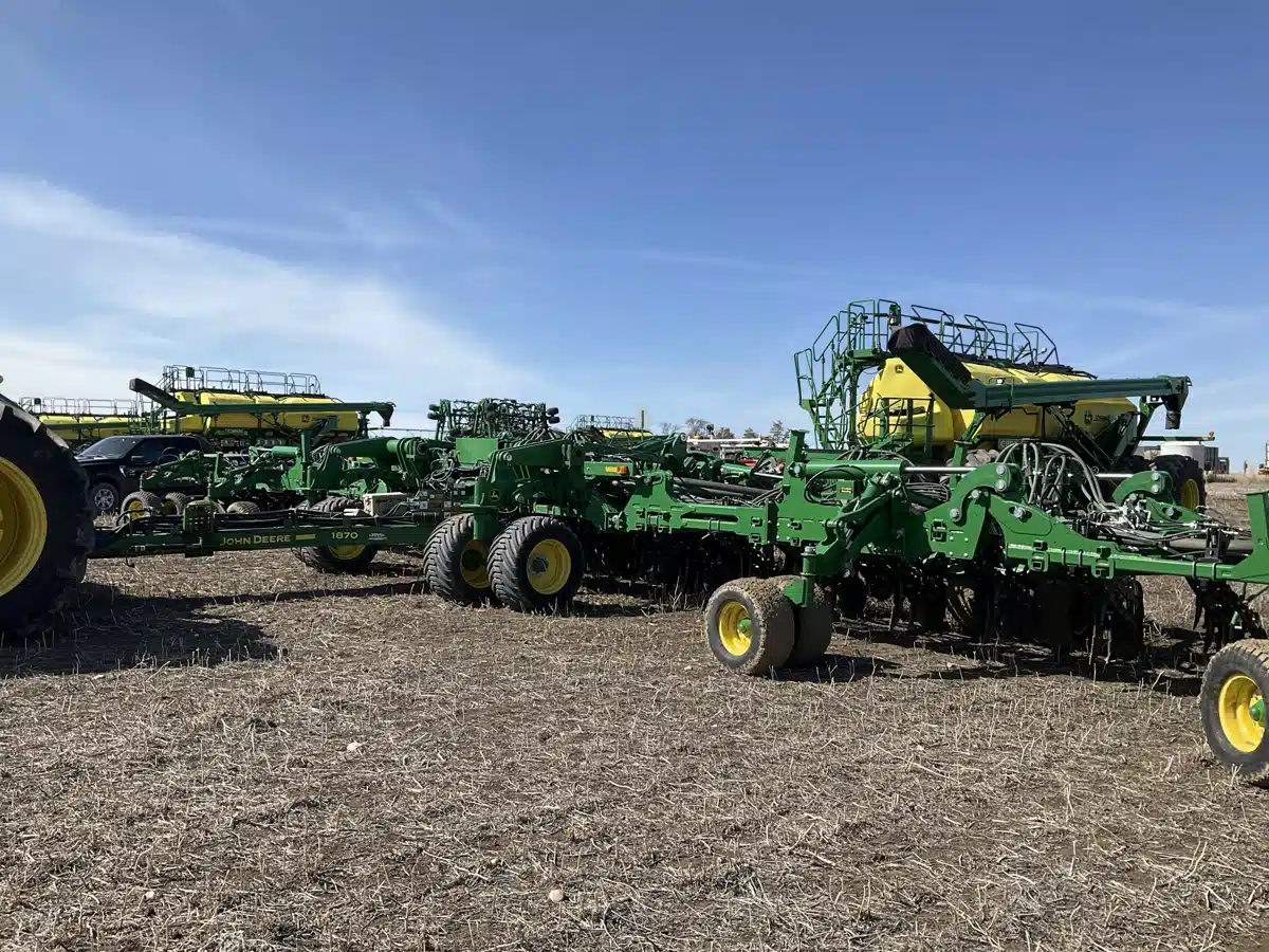 Gallery image 1 for 2017 John Deere 1870 Air Drill
