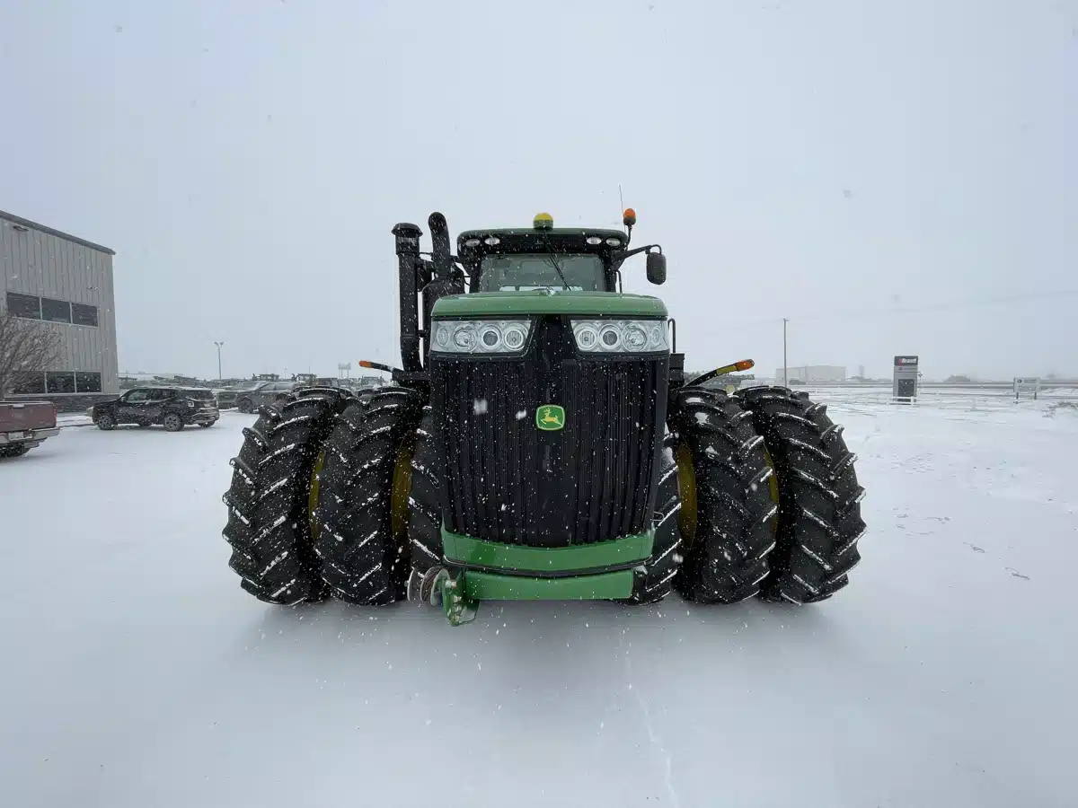 Photo de la Galerie 2 pour 2014 John Deere 9560R Tracteur
