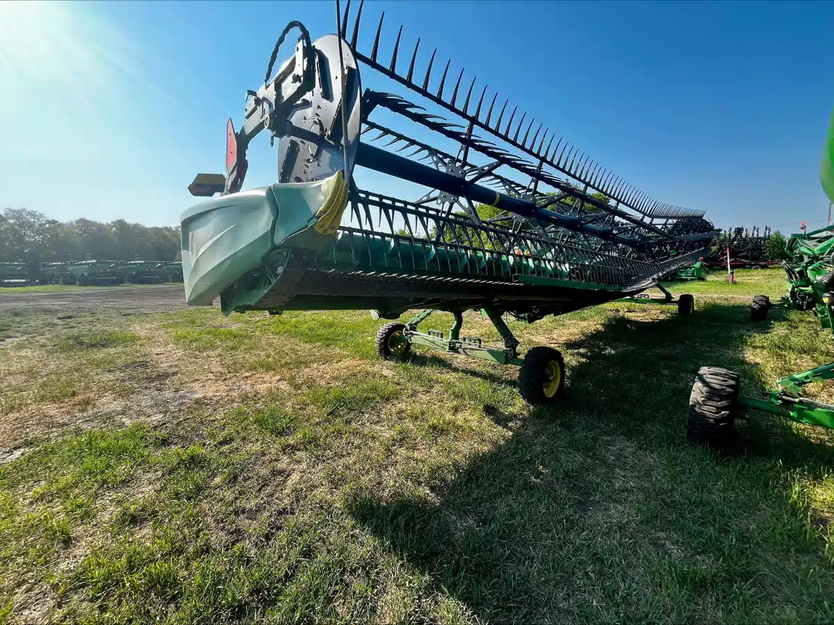 Photo de la Galerie 2 pour 2024 John Deere HD45R Nez - Toile/Tapis