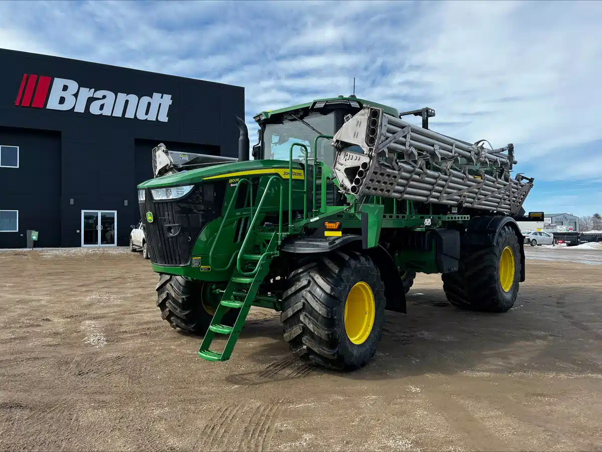 Gallery image 1 for 2025 John Deere 800R Anhydrous Applicator