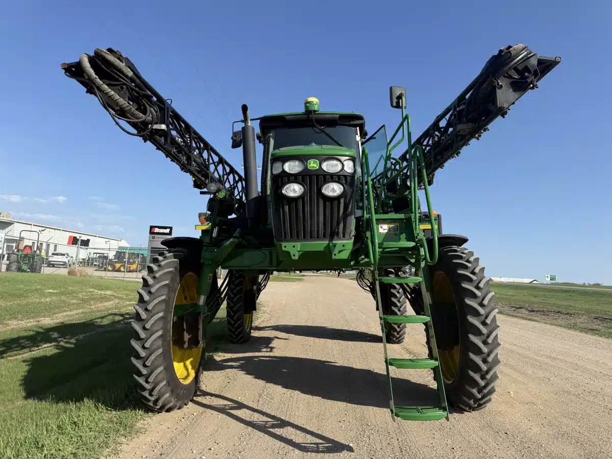 Photo de la Galerie 2 pour 2013 John Deere 4730 Arroseur - Automoteur