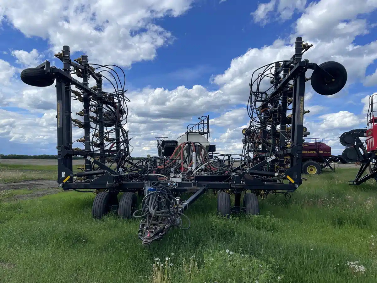 Photo de la Galerie 2 pour 2010 SeedMaster 4812 Semoir à air