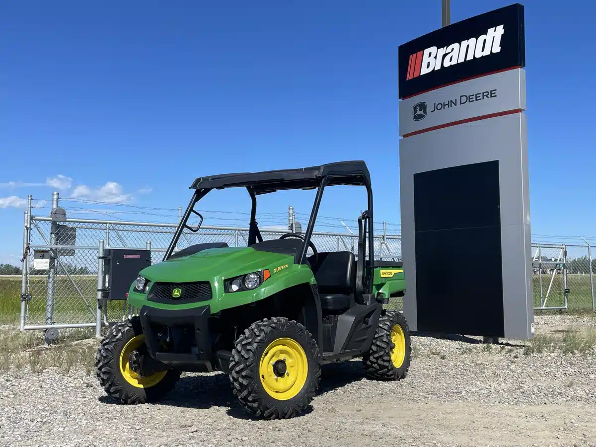 Photo de la Galerie 1 pour 2023 John Deere XUV 590E Véhicule utilitaire