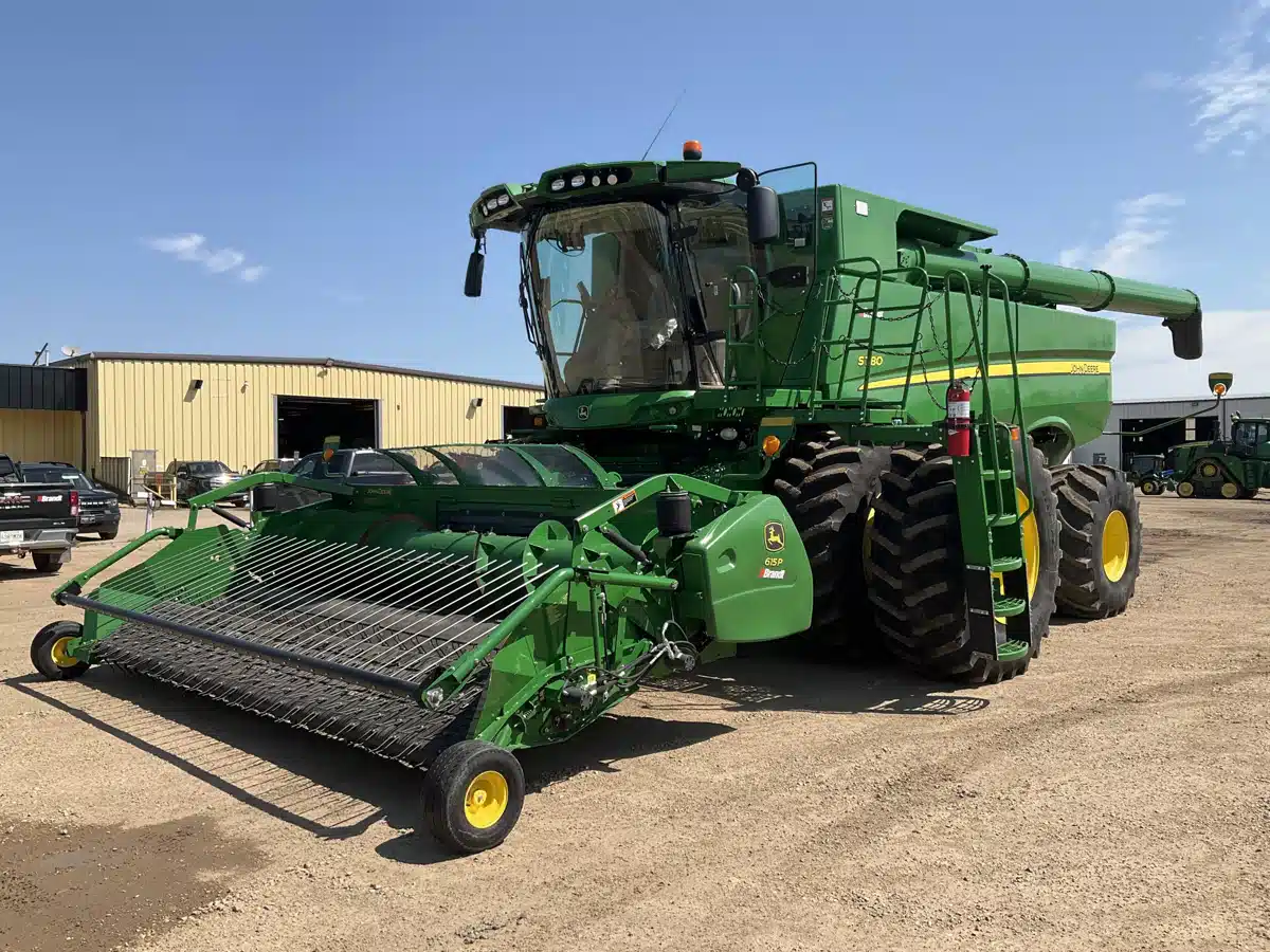 Photo de la Galerie 1 pour 2018 John Deere S780 Batteuse