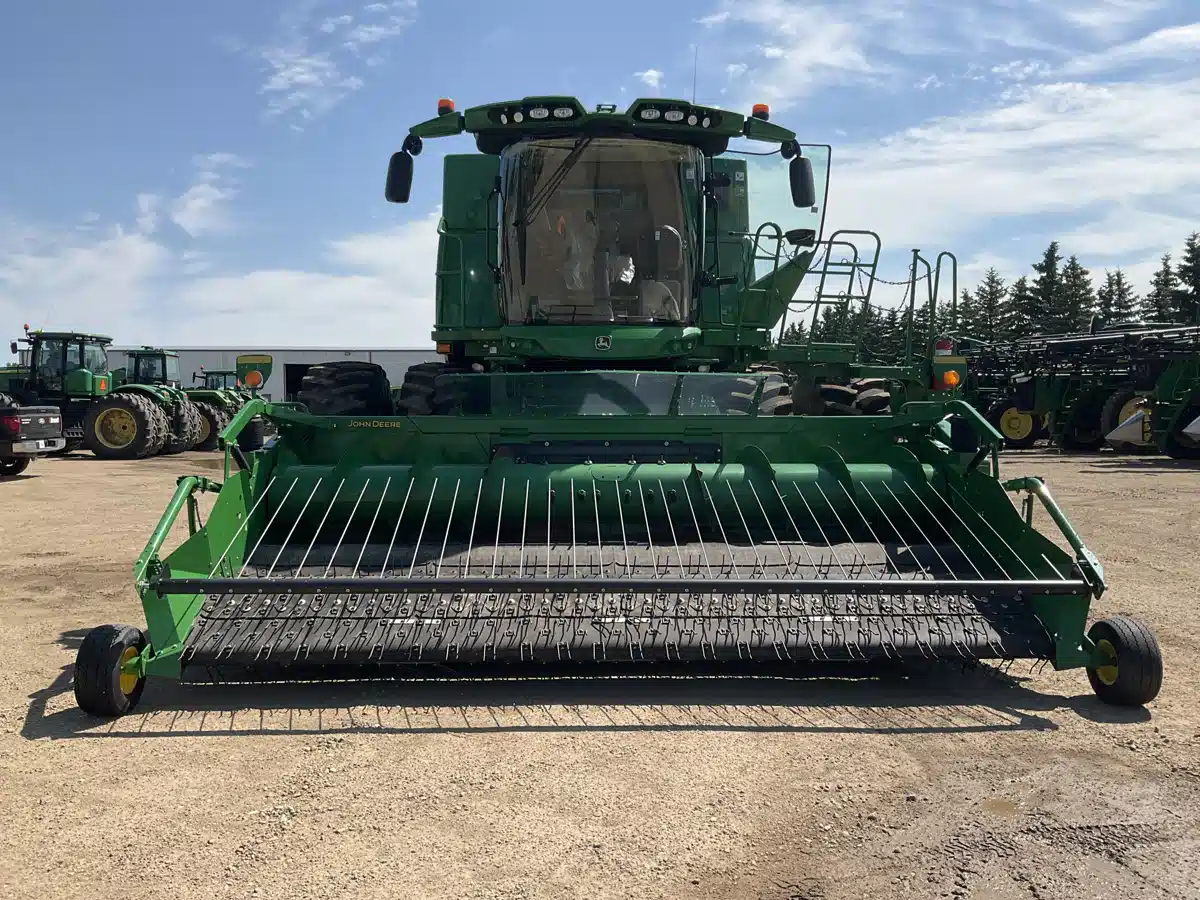 Photo de la Galerie 2 pour 2018 John Deere S780 Batteuse