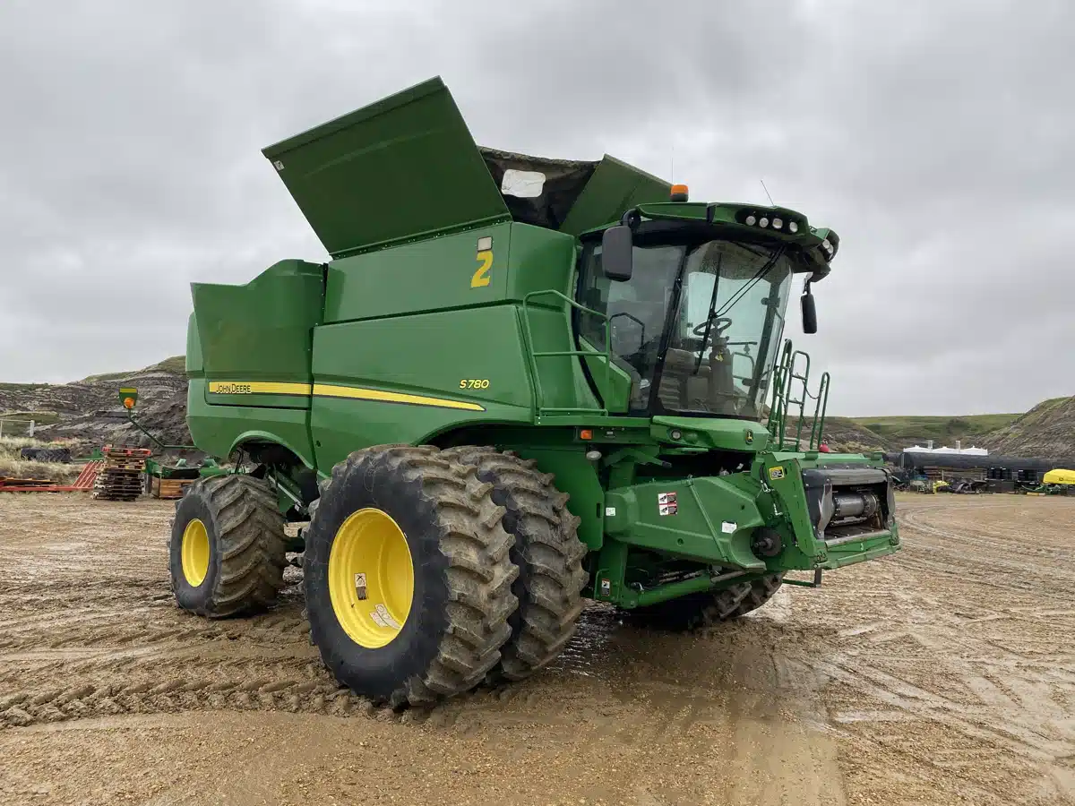 Photo de la Galerie 2 pour 2019 John Deere S780 Batteuse