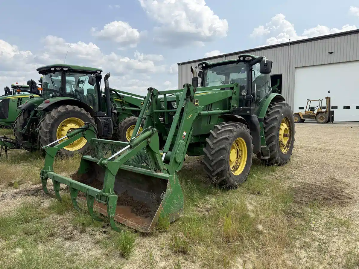 Photo de la Galerie 1 pour 2013 John Deere 6170R Tracteur