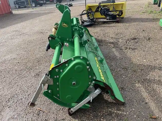 Gallery image 2 for 2013 John Deere 681 Rotary Hoe