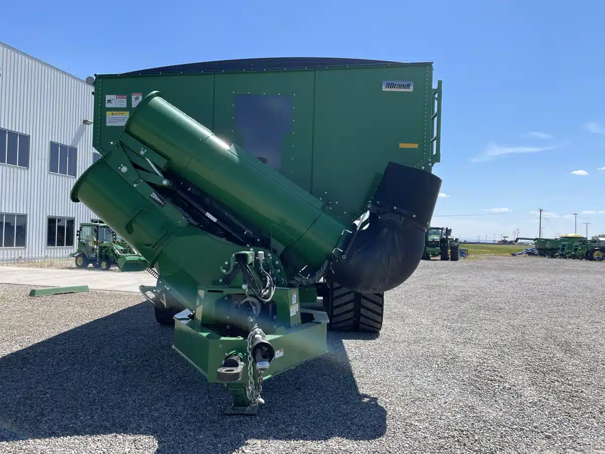 Gallery image 2 for 2023 Brandt 2500DXT Grain Cart