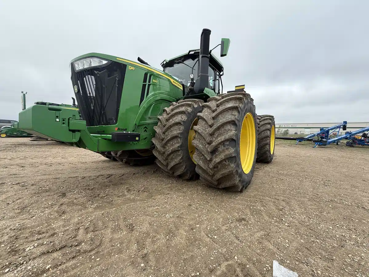 Gallery image 1 for 2025 John Deere 9R 590 Tractor