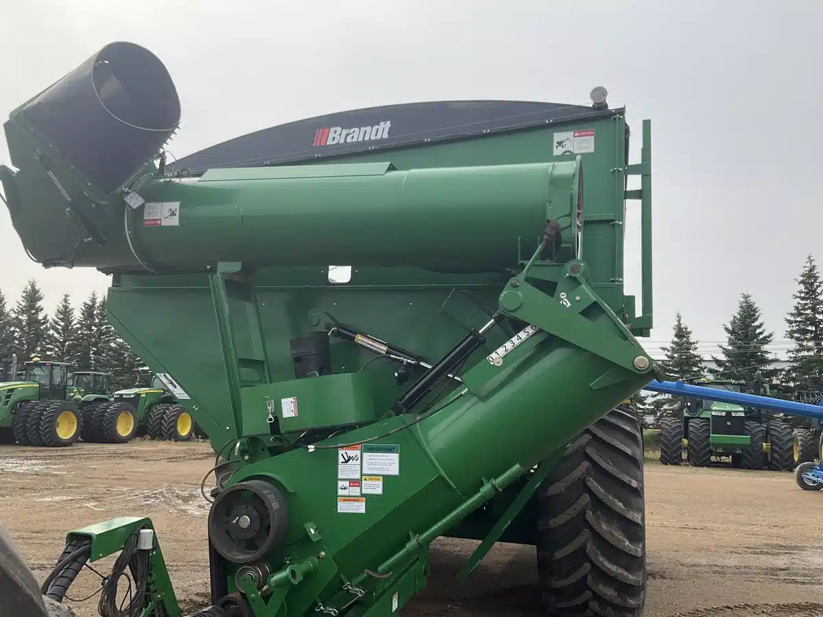 Photo de la Galerie 2 pour 2019 Brandt 1522DXR Chariot à Grain