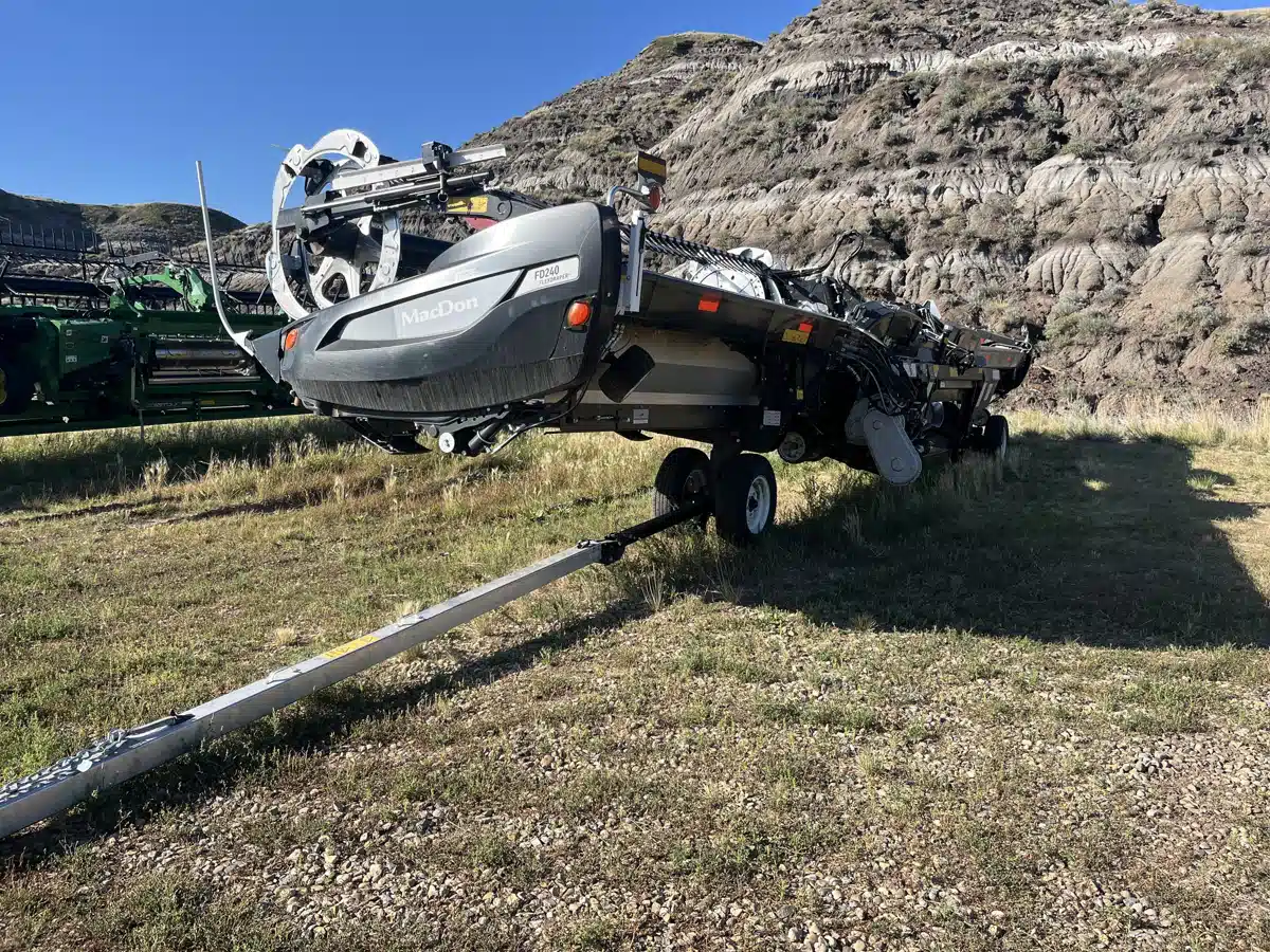 Photo de la Galerie 1 pour 2022 MacDon FD240