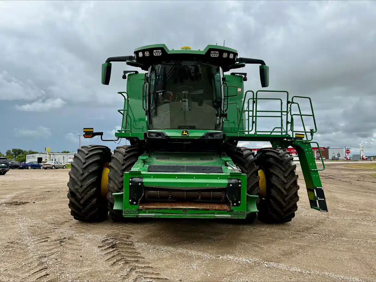 Photo de la Galerie 2 pour 2025 John Deere X9 1100 Batteuse
