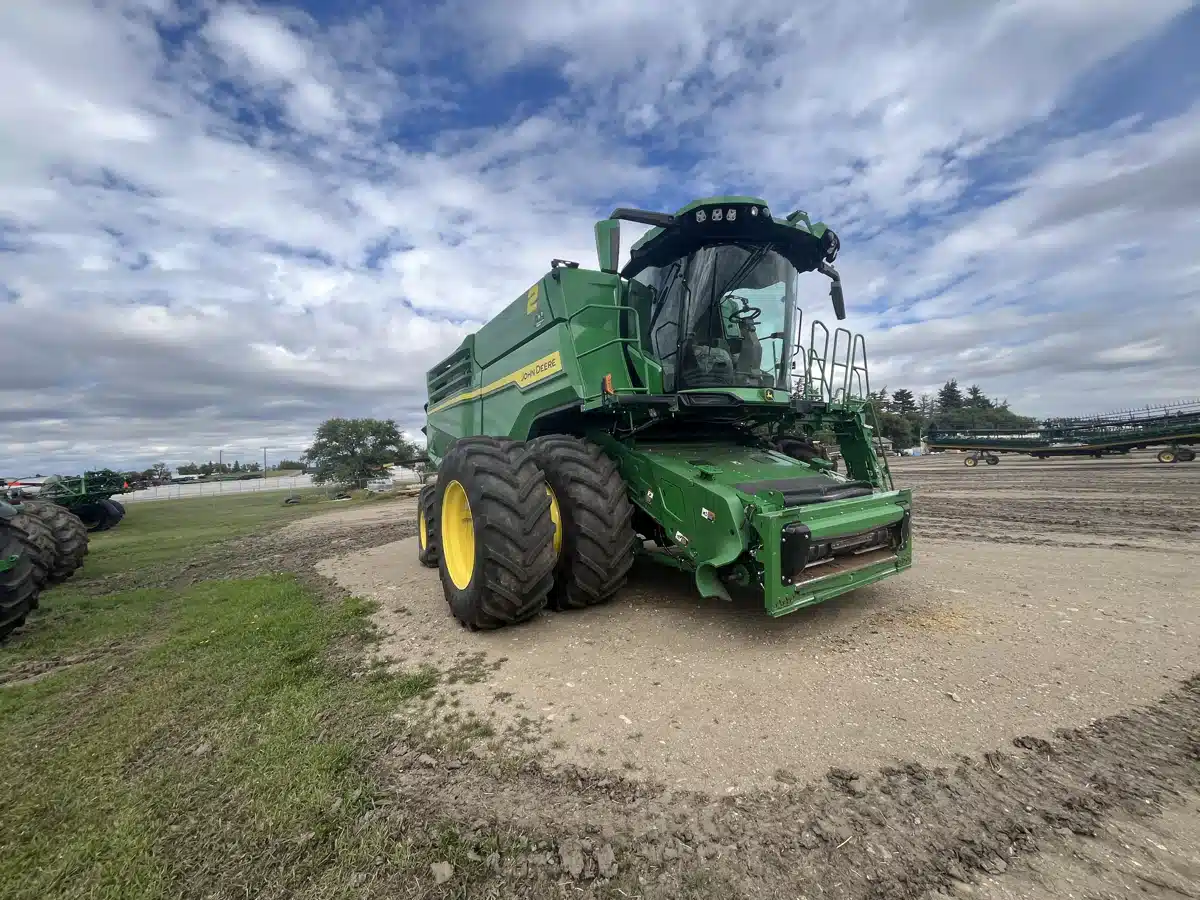 Photo de la Galerie 2 pour 2022 John Deere X9 1000 Batteuse