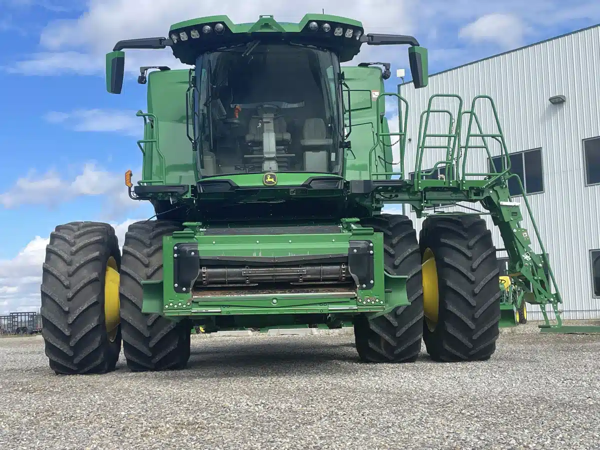 Photo de la Galerie 2 pour 2022 John Deere X9 1000 Batteuse