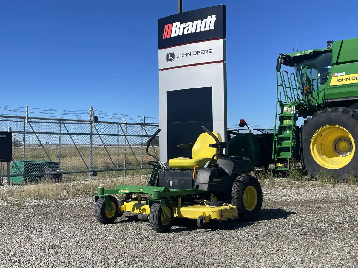 Gallery image 1 for 2016 John Deere Z535M Mower - Zero Turn