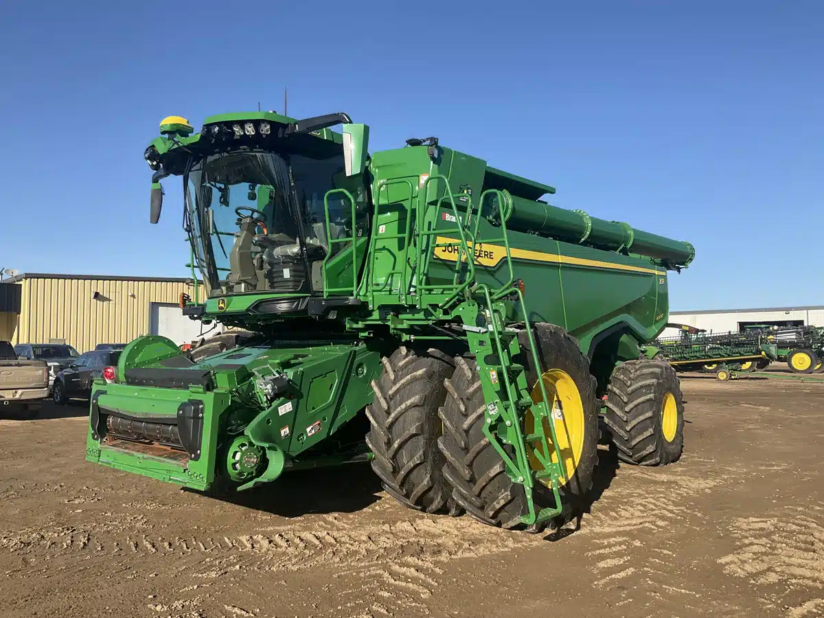 Photo de la Galerie 1 pour 2022 John Deere X9 1000 Batteuse