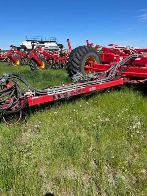 Gallery image 2 for Used 2017 Bourgault 3320-86 Air Drill