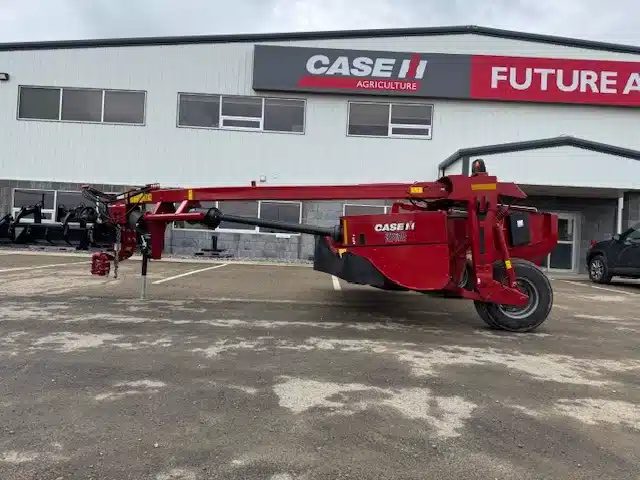 Gallery image 2 for Used 2022 Case IH DC103 Disc Mower Conditioner