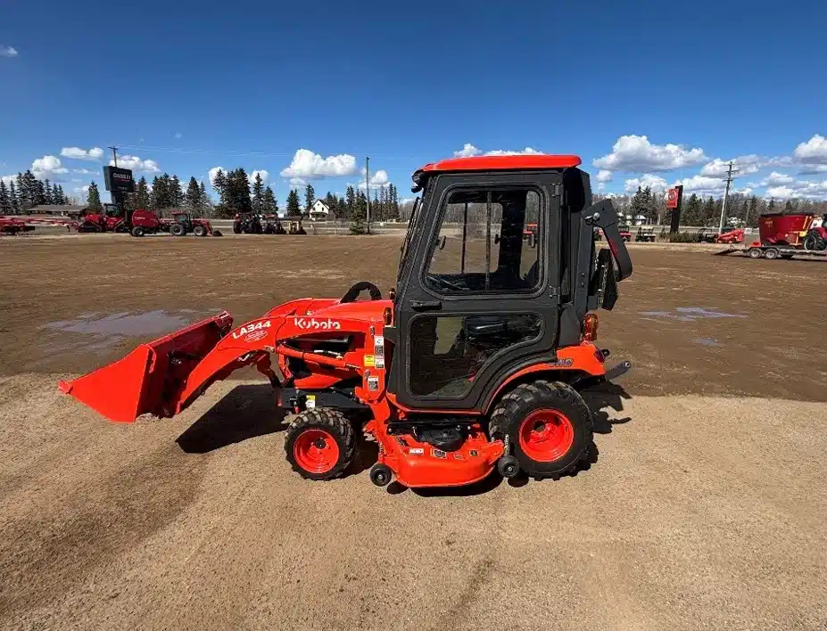 Gallery image 2 for Used 2021 Kubota BX2380 Tractor