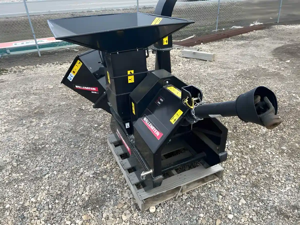 Gallery image 2 for Used 2022 Wallenstein BXM42 Wood Chipper