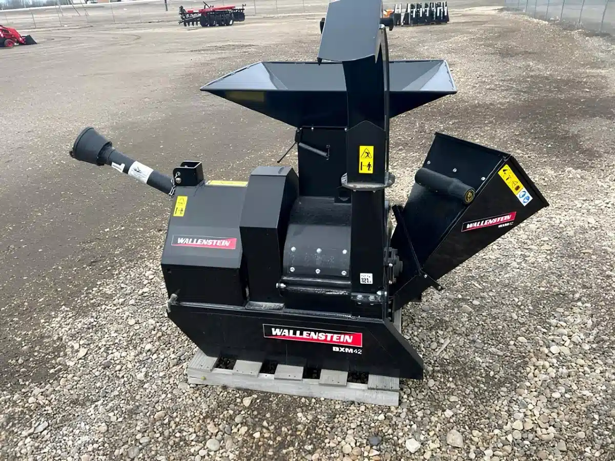 Gallery image 1 for Used 2022 Wallenstein BXM42 Wood Chipper