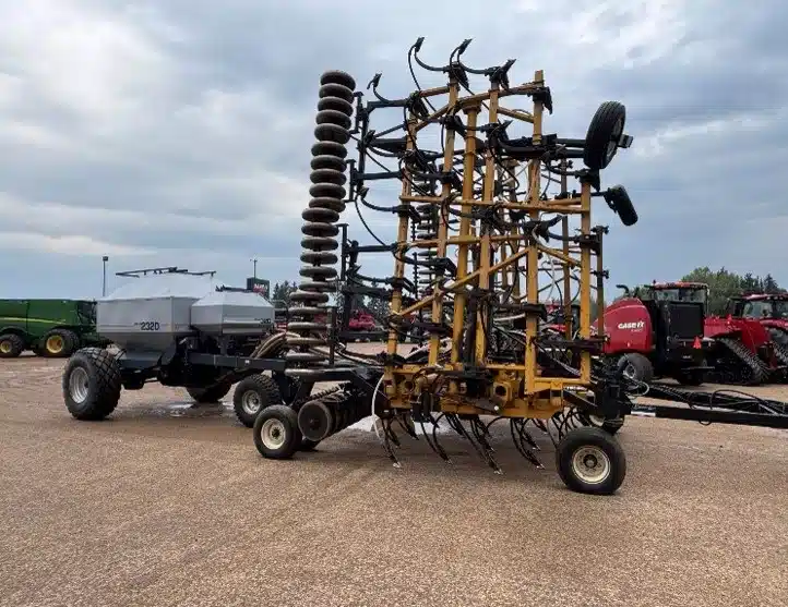 Gallery image 2 for Used 2001 Flexi-Coil 2320 Air Cart