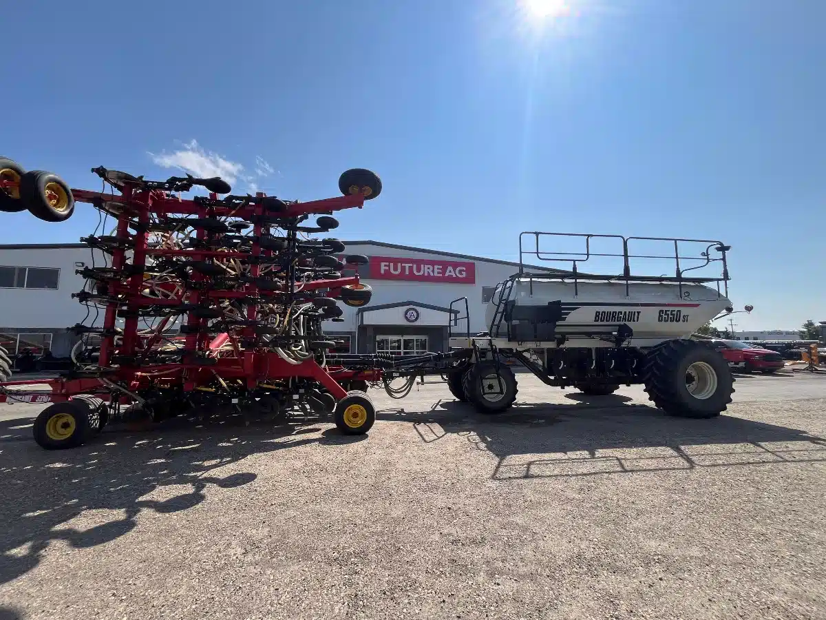 Gallery image 1 for Used 2009 Bourgault 3310-55 Air Drill