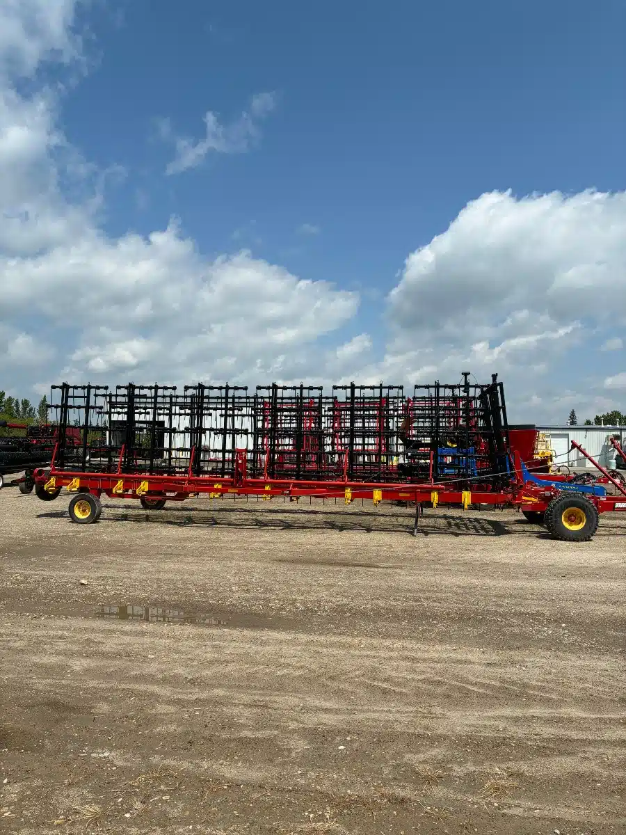 Gallery image 1 for Used 2014 Bourgault 7200 Harrow